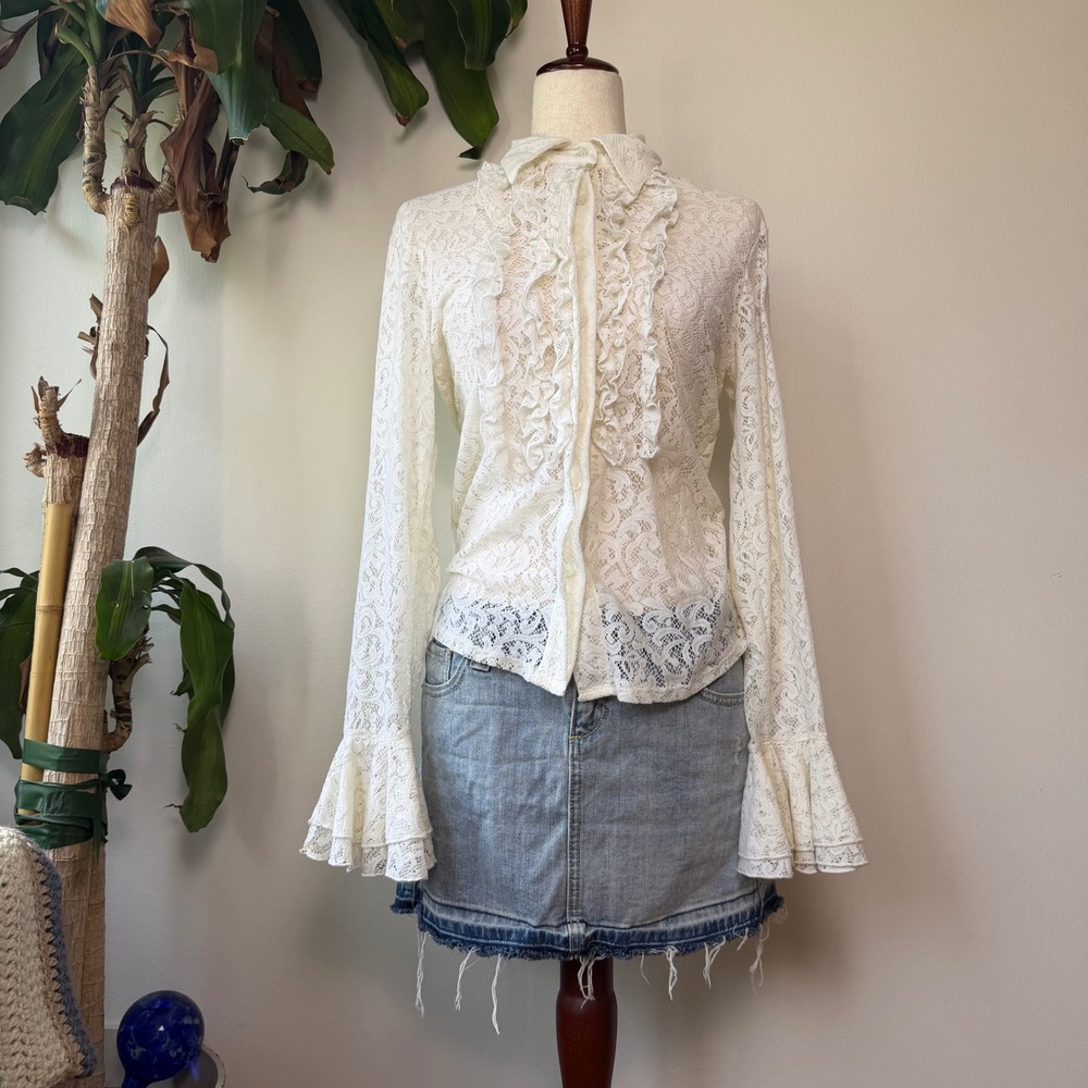 90s Newport News Ivory Lace Ruffle Blouse Cottagecore Pirate boho victorian Sz 4
